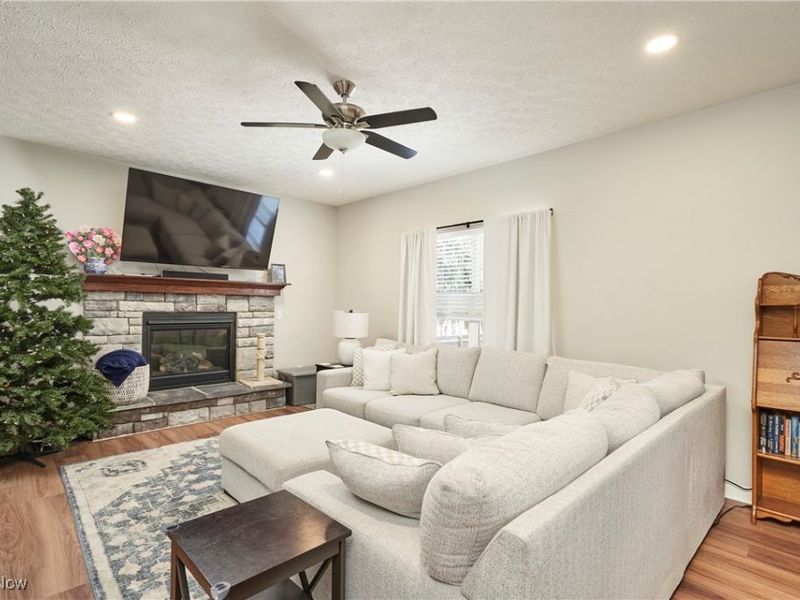 7840 Mccreary Road, Seven Hills, OH 44131 Photo 5