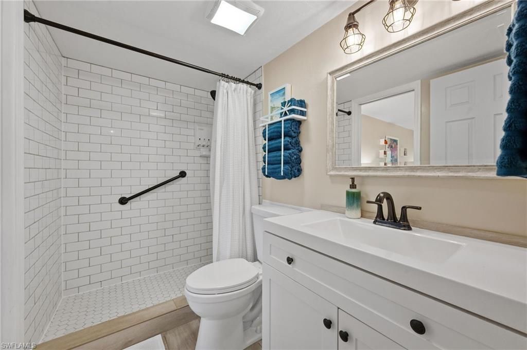 5220 Bonita Beach Rd Sw, Unit 111, Bonita Springs, FL 34134 Photo