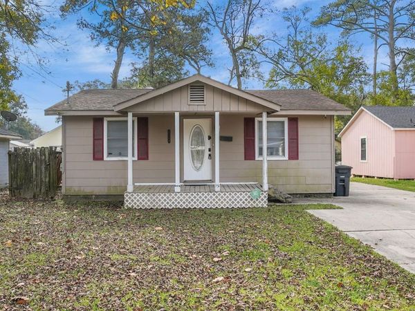 4724 Bradley St, Baton Rouge, LA 70805