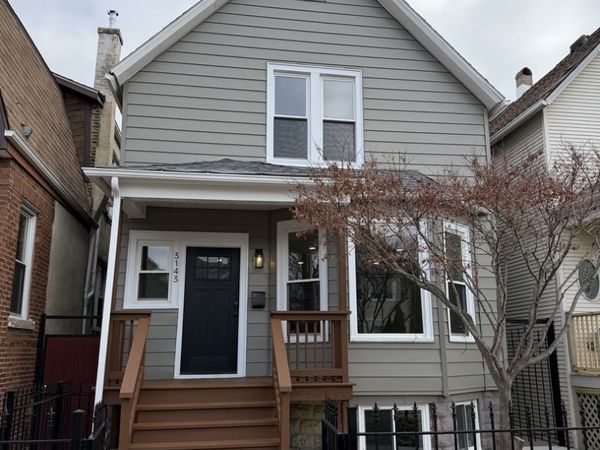 3143 N Sawyer Avenue, Chicago, IL 60618