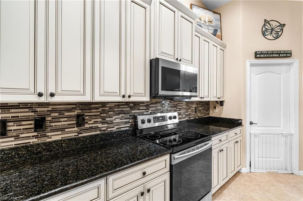 1729 SW 44th Ter, Cape Coral, FL 33914 Photo