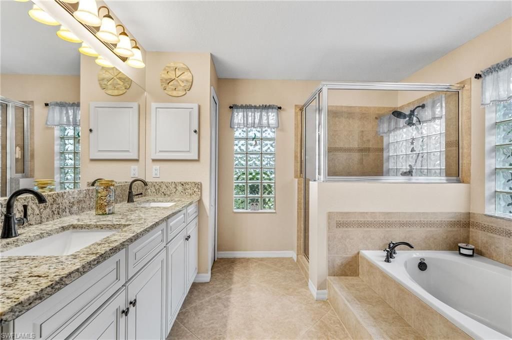 1729 SW 44th Ter, Cape Coral, FL 33914 Photo