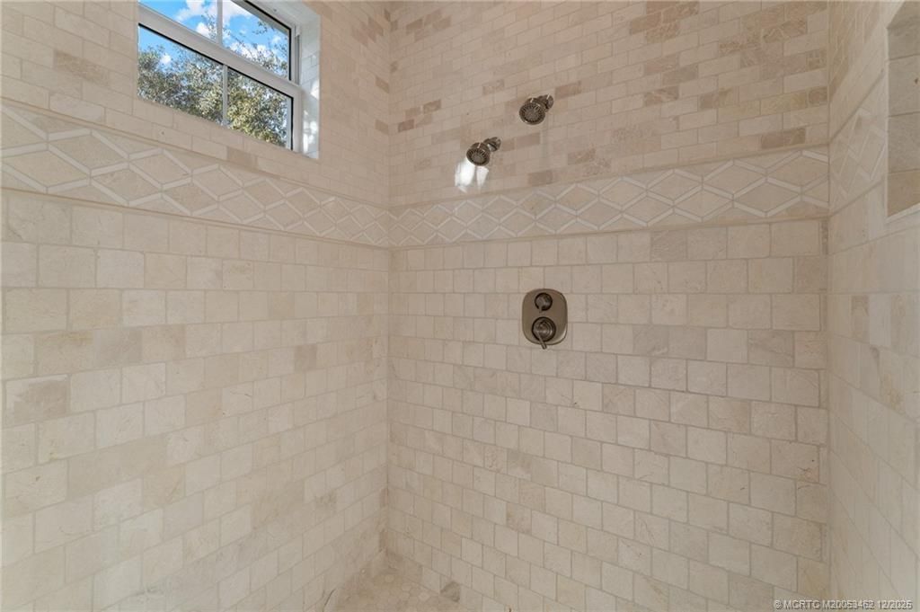 1002 SE Riverside Drive, Stuart, FL 34996 Photo