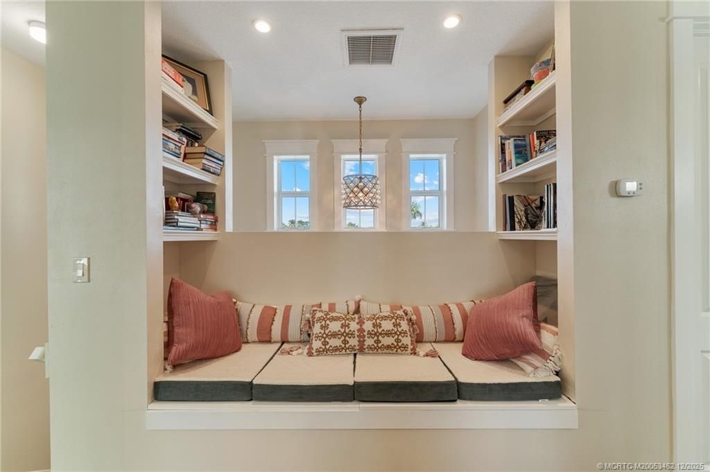 1002 SE Riverside Drive, Stuart, FL 34996 Photo