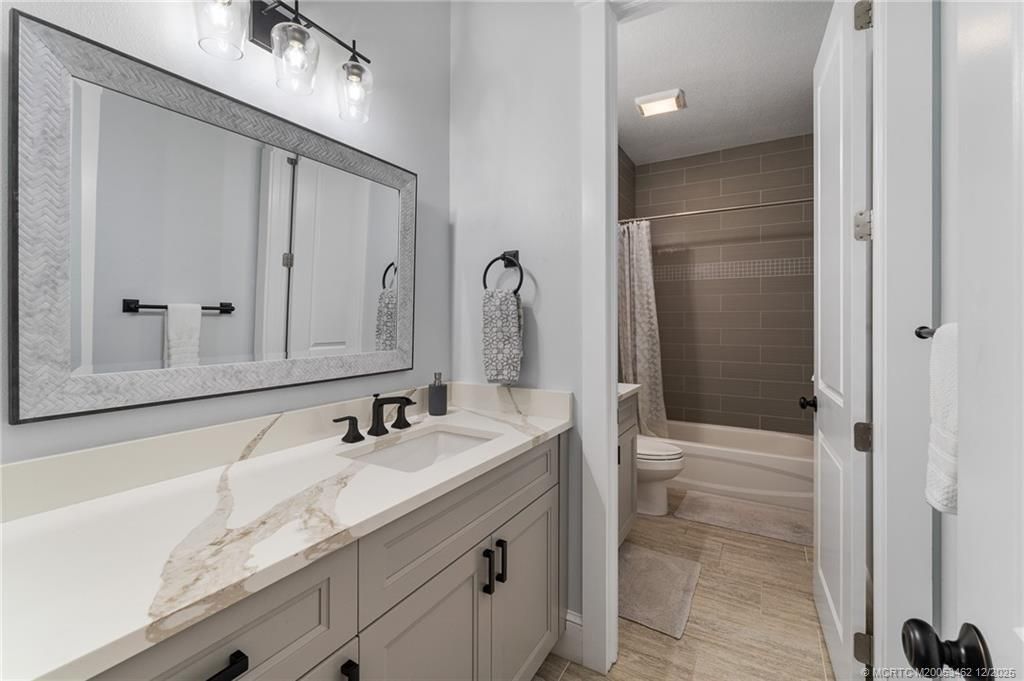 1002 SE Riverside Drive, Stuart, FL 34996 Photo