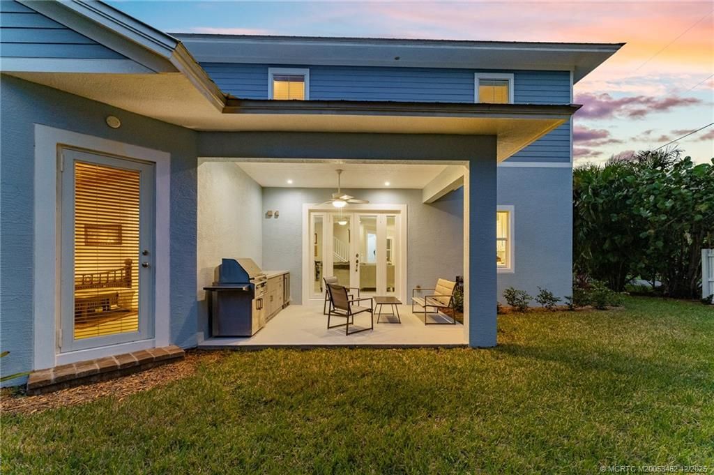 1002 SE Riverside Drive, Stuart, FL 34996 Photo