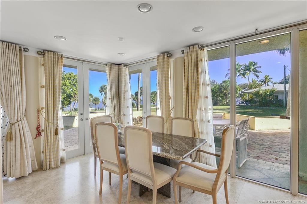 3343 S Indian River Drive, Fort Pierce, FL 34982 Photo