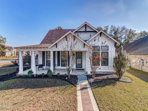 10510 E Landon Green Circle, Gulfport, MS 39503