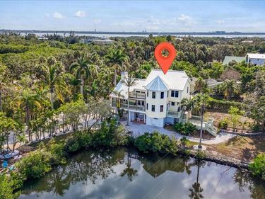 1015 BAYSHORE DRIVE, TERRA CEIA, FL 34250