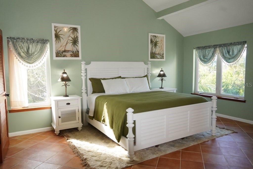 1015 Bayshore Drive, Terra Ceia, FL 34250 Photo