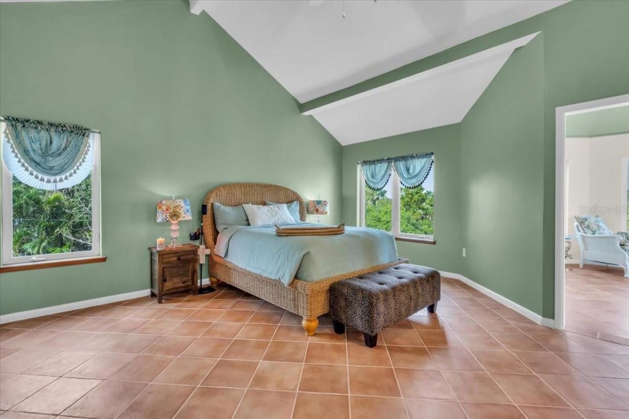 1015 Bayshore Drive, Terra Ceia, FL 34250 Photo