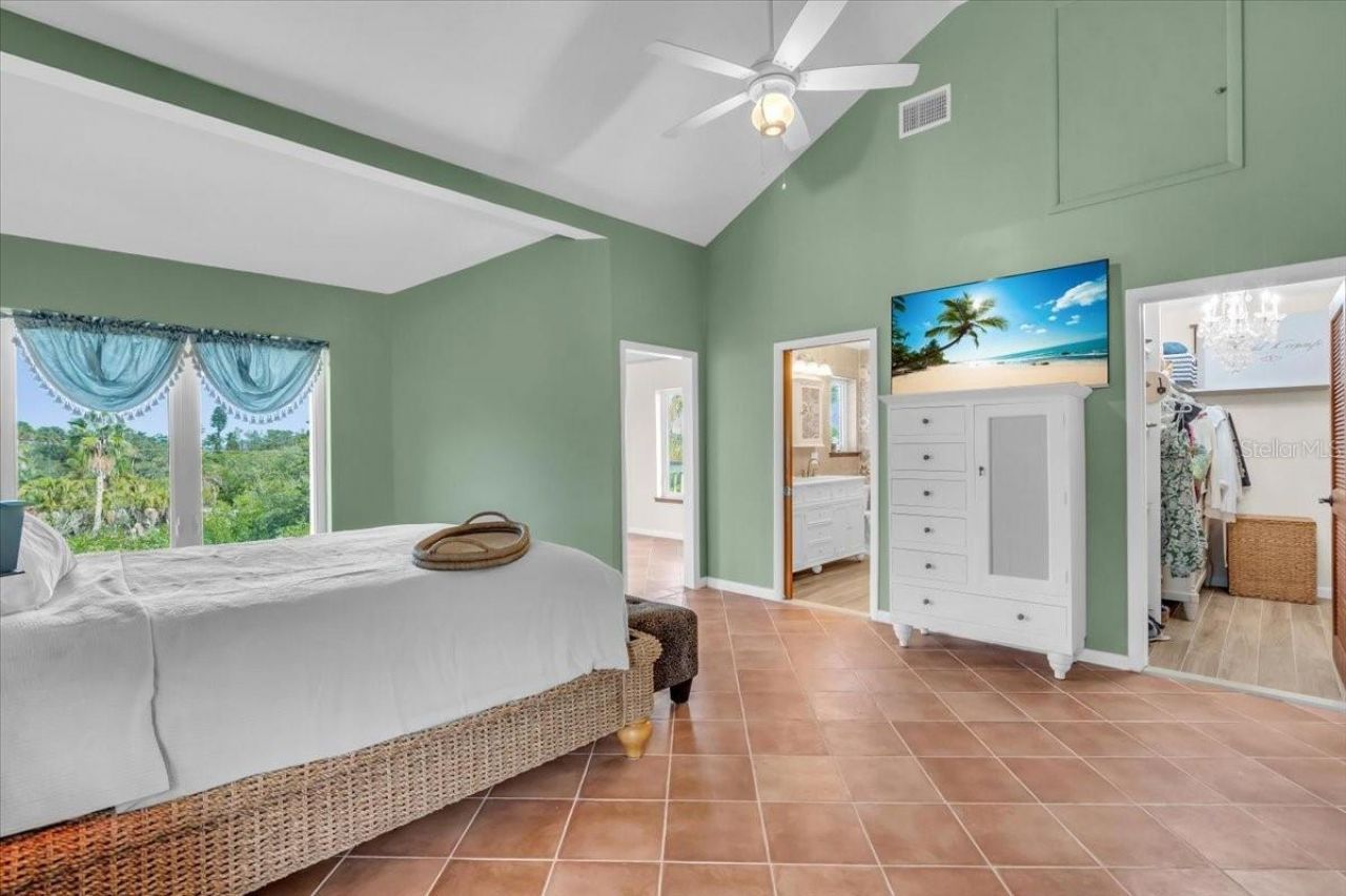 1015 Bayshore Drive, Terra Ceia, FL 34250 Photo