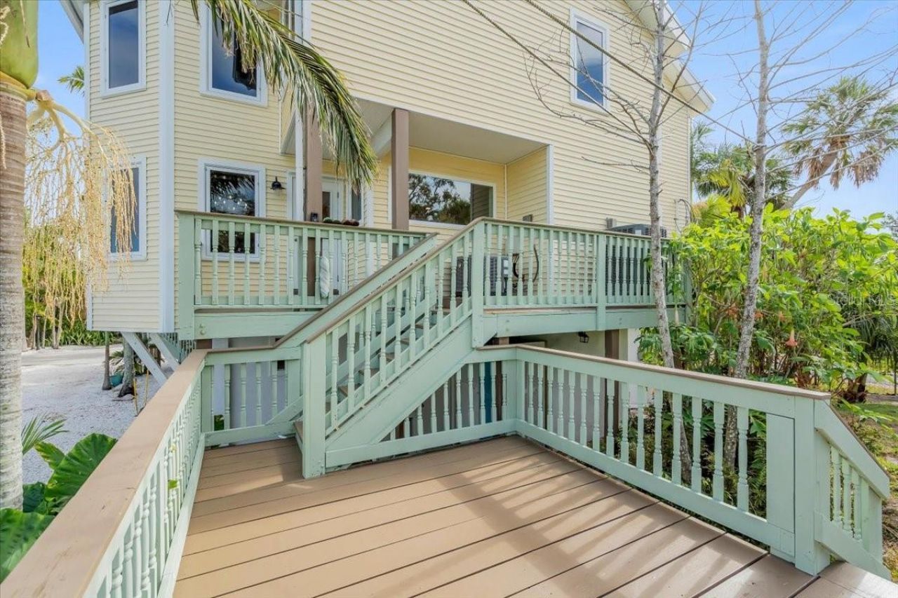 1015 Bayshore Drive, Terra Ceia, FL 34250 Photo