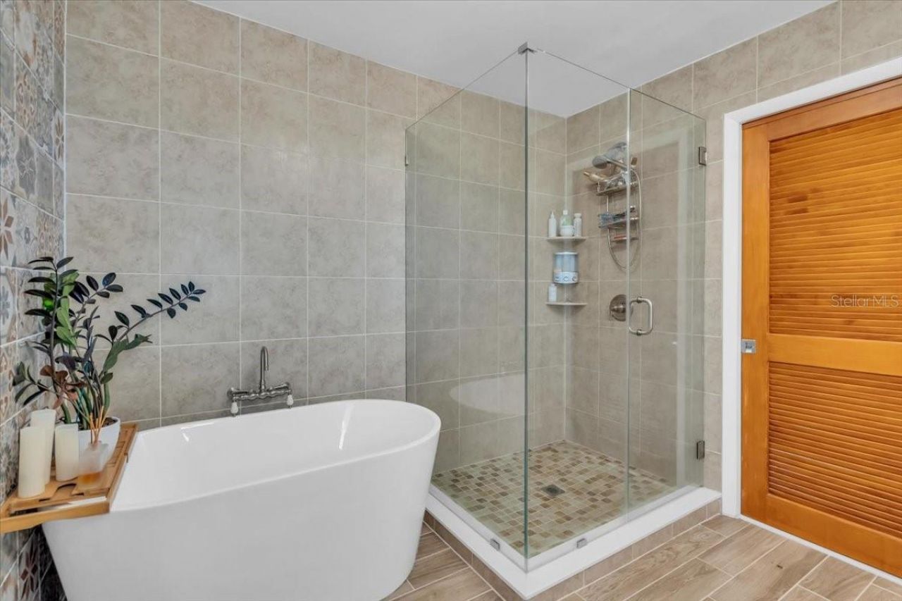 1015 Bayshore Drive, Terra Ceia, FL 34250 Photo