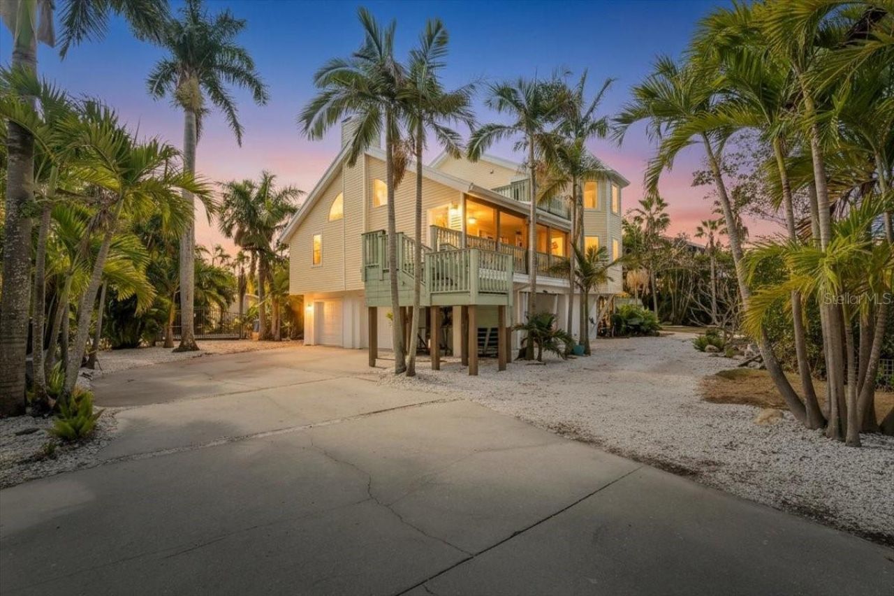 1015 Bayshore Drive, Terra Ceia, FL 34250 Photo