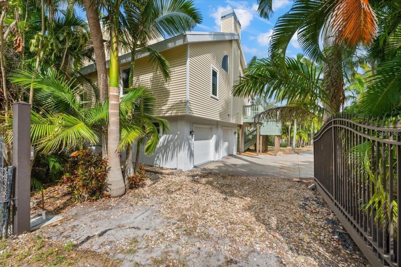 1015 Bayshore Drive, Terra Ceia, FL 34250 Photo