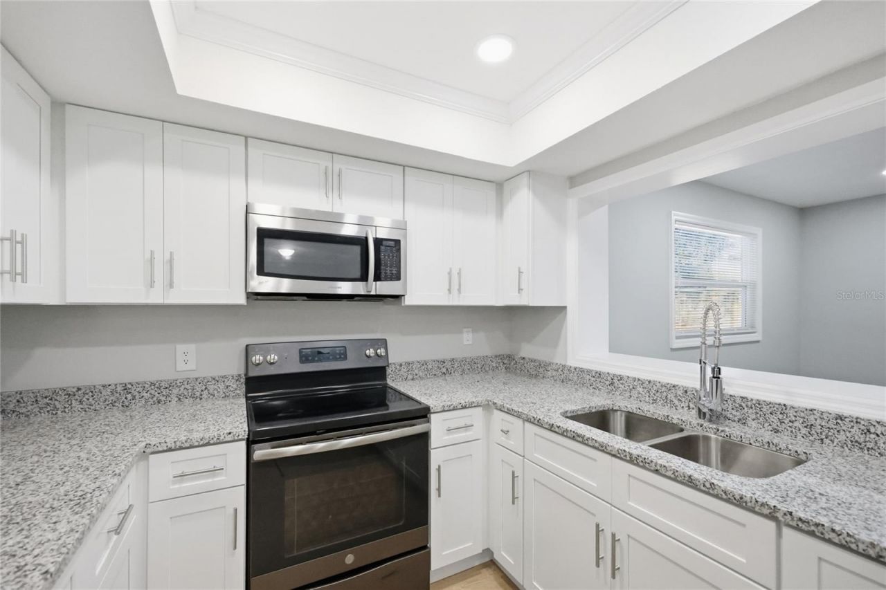 207 Waverly Drive, Fern Park, FL 32730 Photo