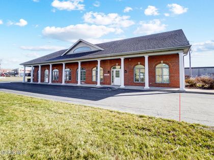 2135 Tiffin Avenue Findlay, OH 45840