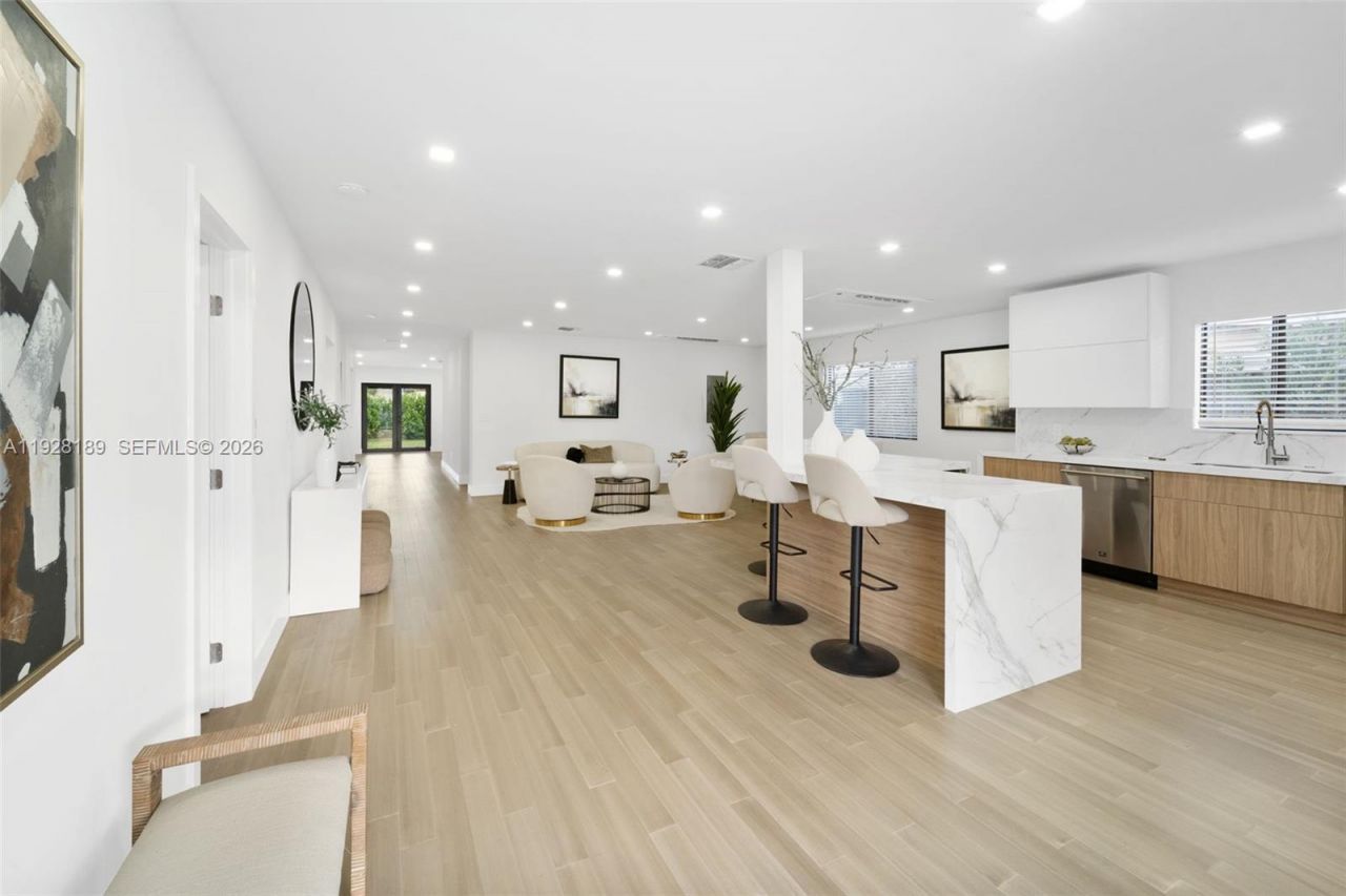 2735 SW 65th Ave, Miami, FL 33155 Photo