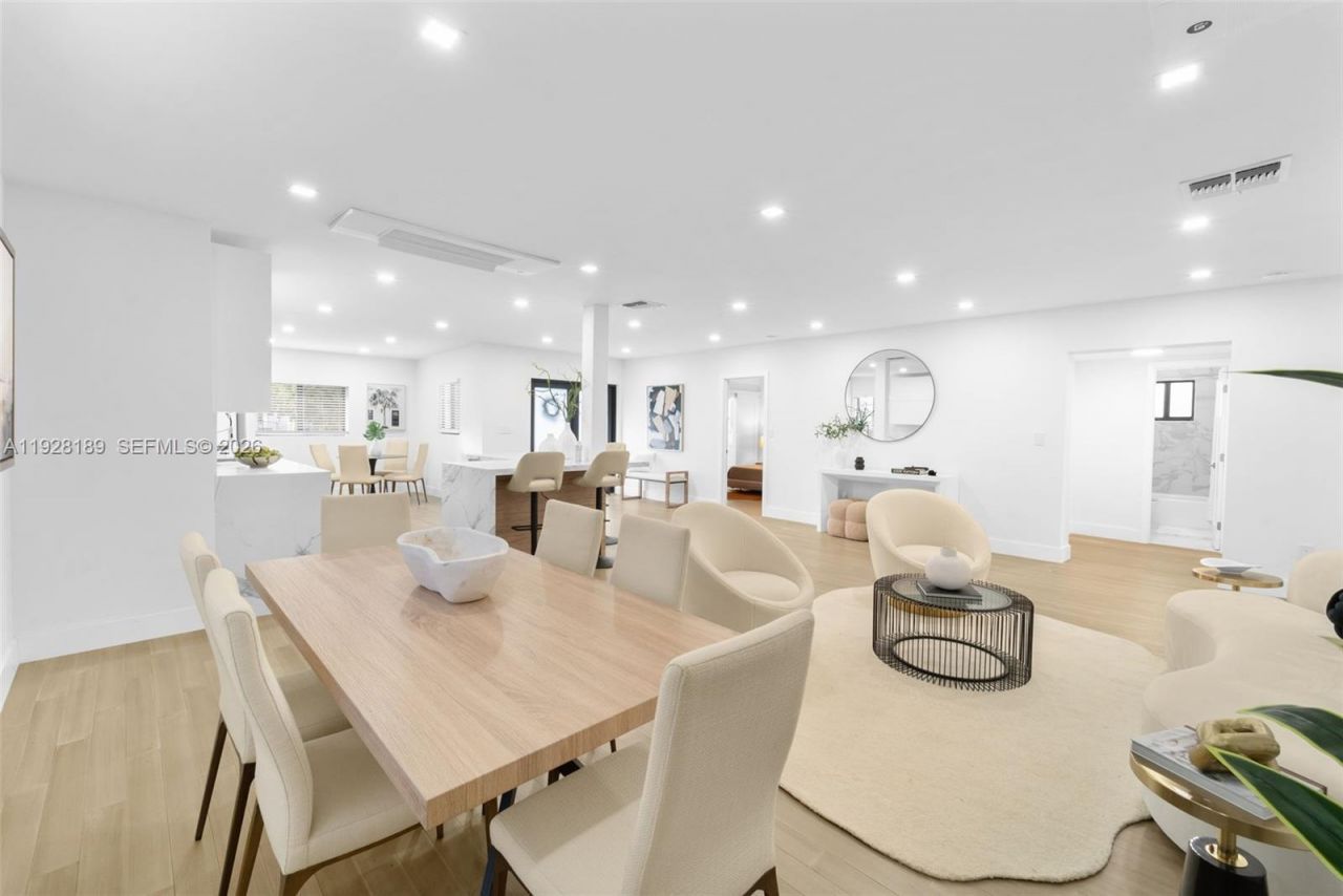 2735 SW 65th Ave, Miami, FL 33155 Photo