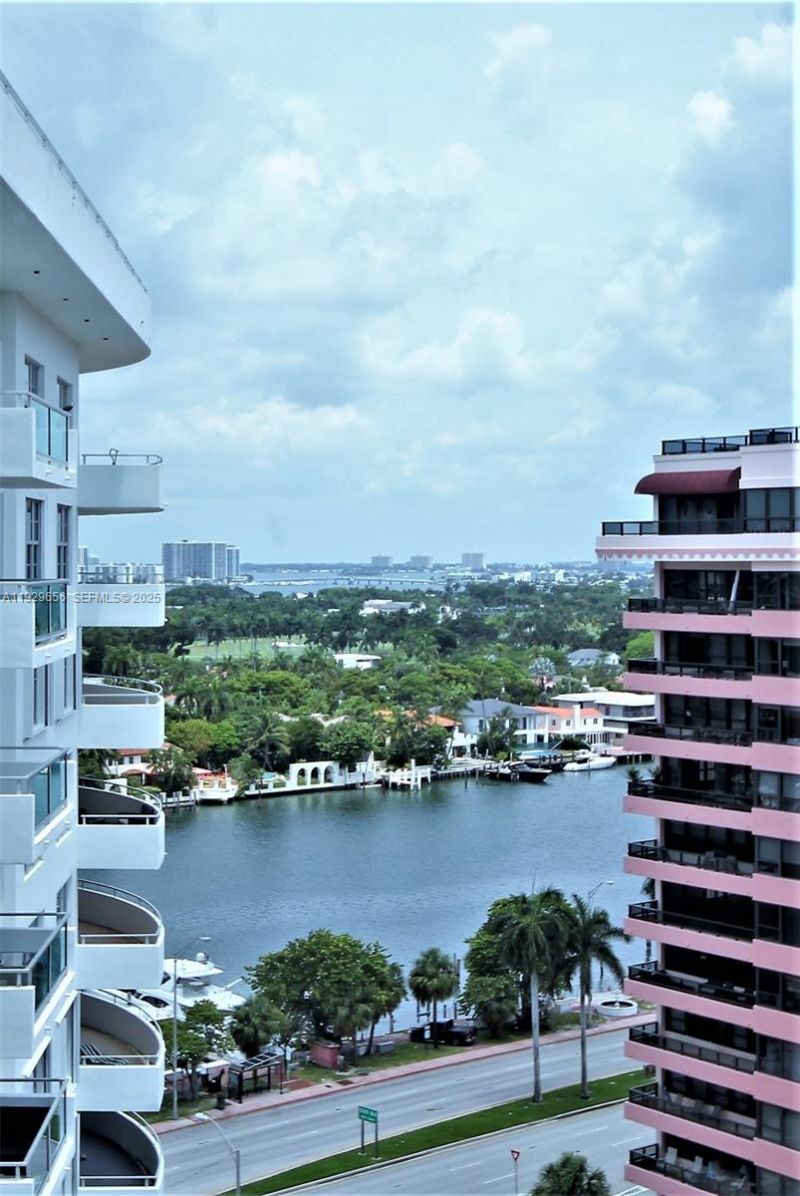 5161 Collins Ave, Unit 1610, Miami Beach, FL 33140 Photo