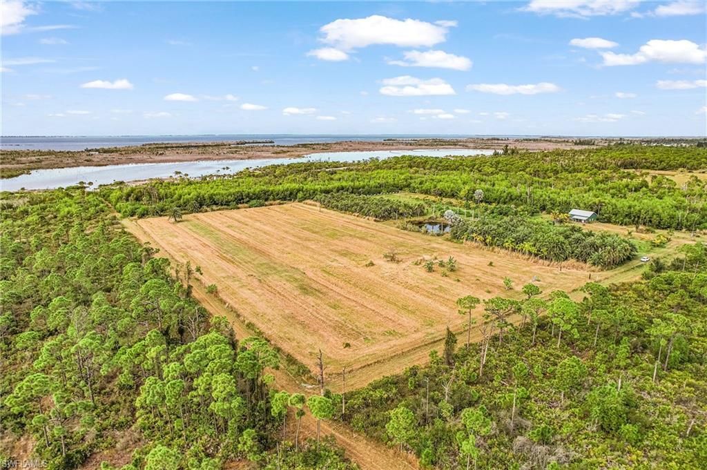 6251 Stringfellow Rd, Saint James City, FL 33956 Photo