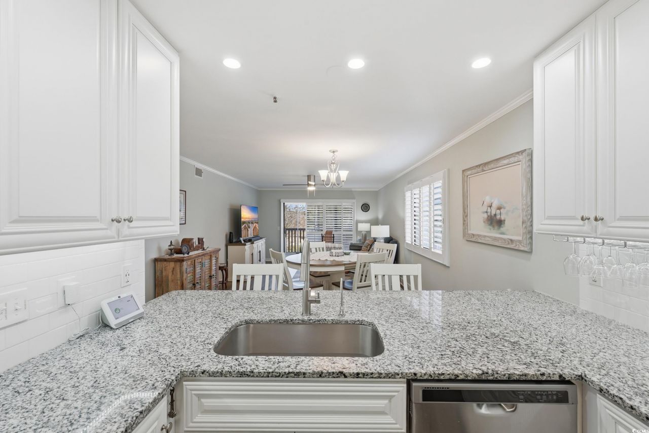 4350 Intercoastal Dr. Photo 4