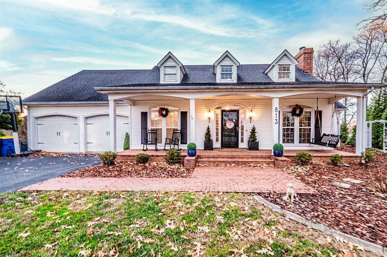 813 Chippendale Drive, Bowling Green, KY 42103 Main Photo