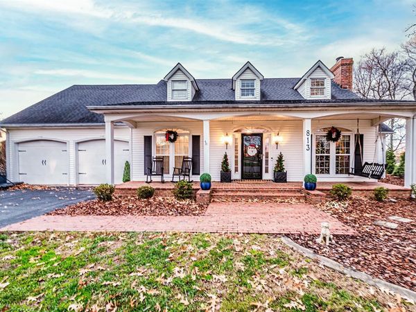 813 Chippendale Drive, Bowling Green, KY 42103