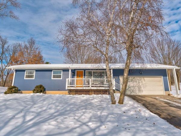 518 2nd Avenue, New Glarus, WI 53574