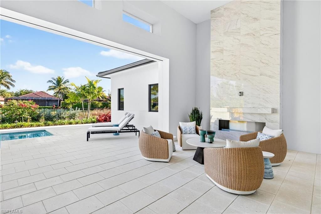16732 Lucarno Way N, Naples, FL 34110 Photo