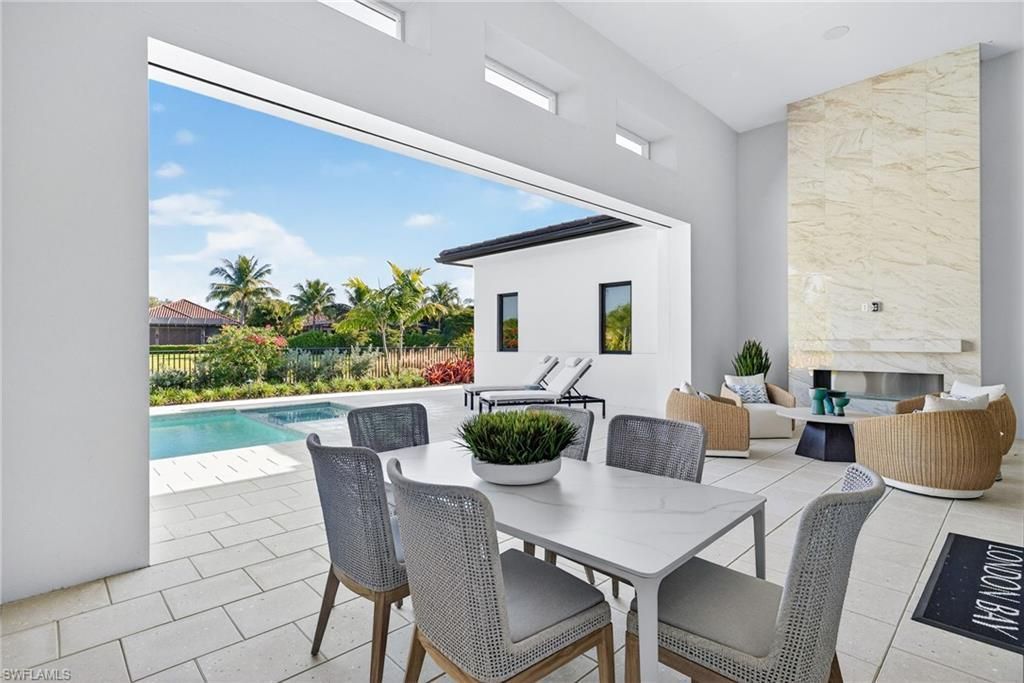 16732 Lucarno Way N, Naples, FL 34110 Photo