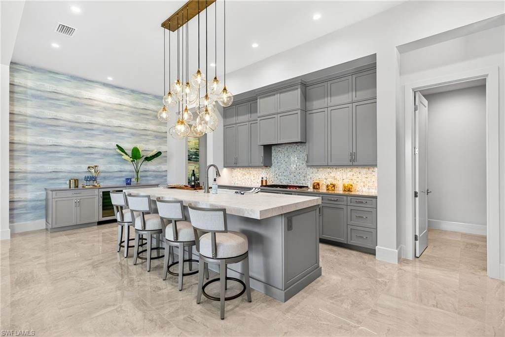 16732 Lucarno Way N, Naples, FL 34110 Photo