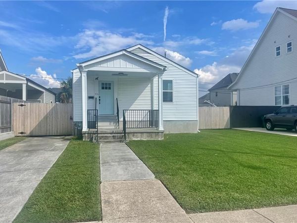 216 MAPLE RIDGE Drive, Metairie, LA 70001