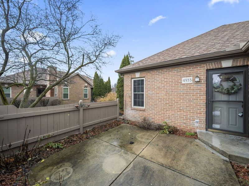 4933 Berry Leaf Place, Hilliard, OH 43026 Photo 3