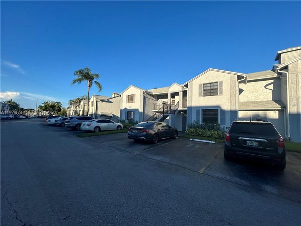 1135 N Franklin Ave, Unit 1135F, Homestead, FL 33034