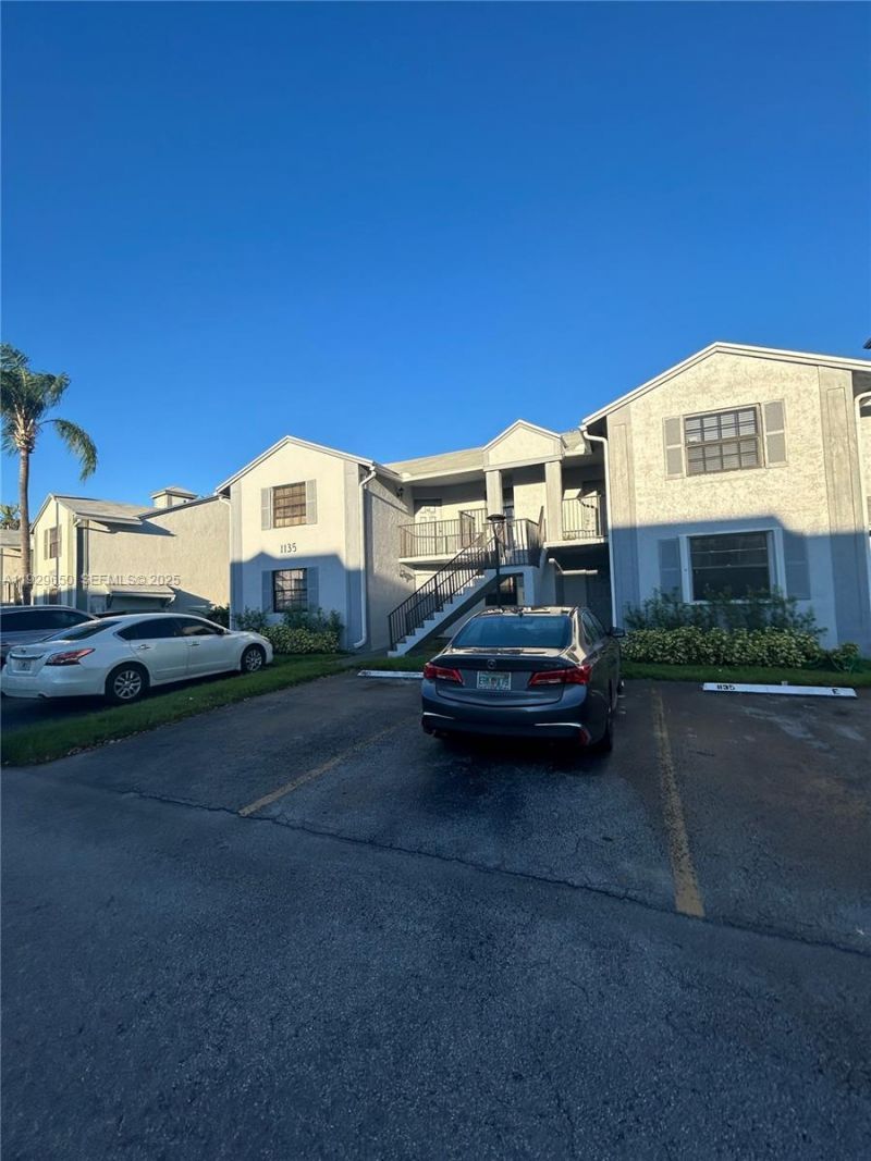 1135 N Franklin Ave, Unit 1135F, Homestead, FL 33034 Photo