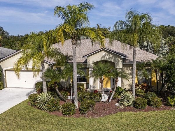 3648 2nd Street SW, Vero Beach, FL 32968