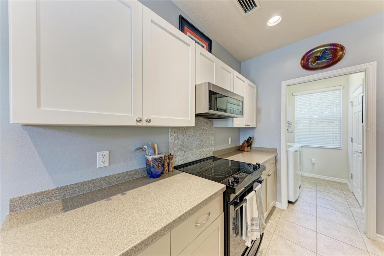 3810 82nd Avenue Circle E, Unit 106, Sarasota, FL 34243 Photo