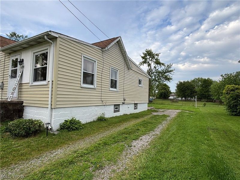 4828 Damon Avenue NW, Warren, OH 44483 Photo 32