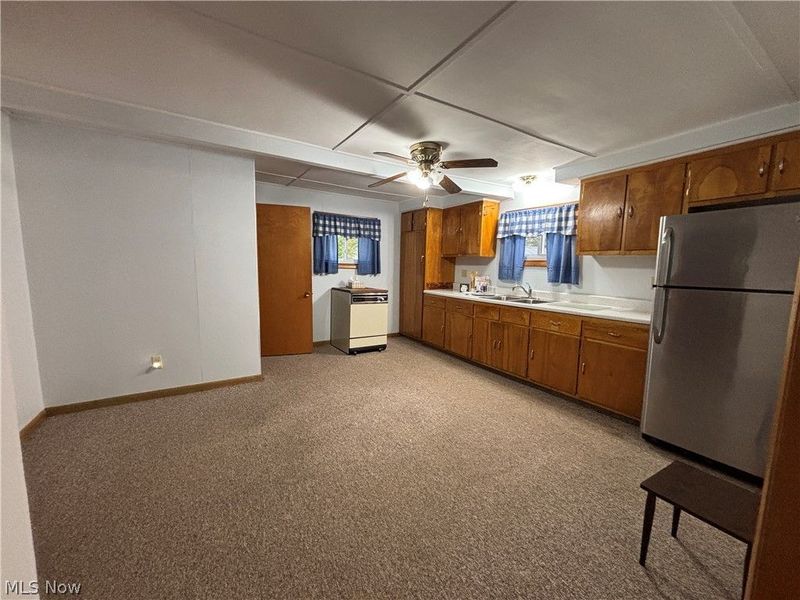 4828 Damon Avenue NW, Warren, OH 44483 Photo 6
