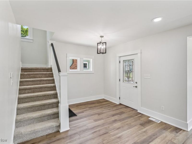 1551 Preston Avenue, Akron, OH 44305 Photo 7