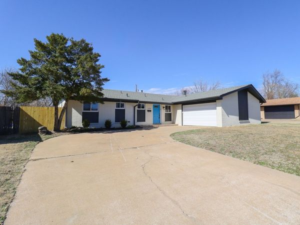 1118 N Hickory Place, Broken Arrow, OK 74012