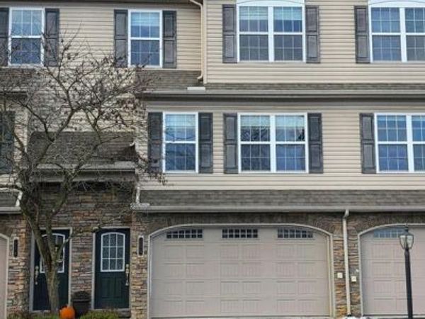 112 OLD SCHOOLHOUSE LANE, MECHANICSBURG, PA 17055