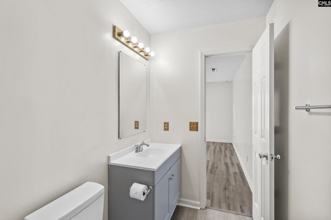 1569 Crowndale Dr Photo 20