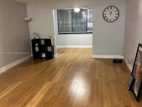 8040 Hampton Blvd, Unit 508, North Lauderdale, FL 33068