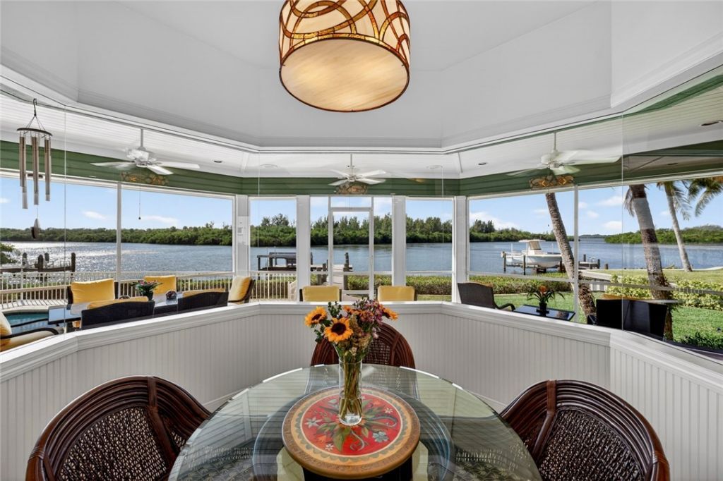 1261 Indian Mound Trail, Vero Beach, FL 32963 Photo