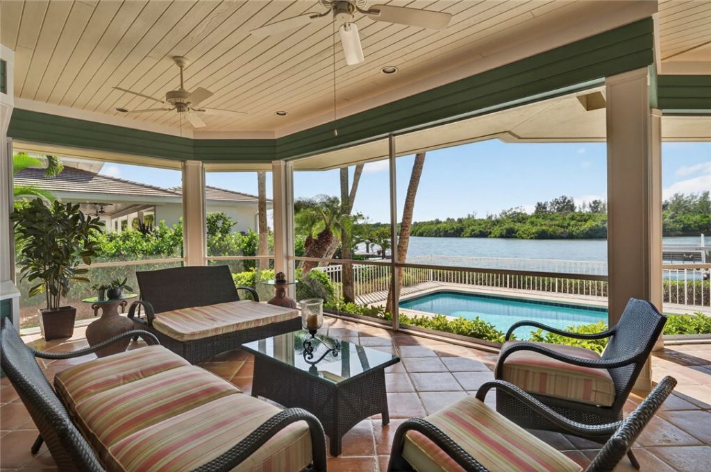 1261 Indian Mound Trail, Vero Beach, FL 32963 Photo