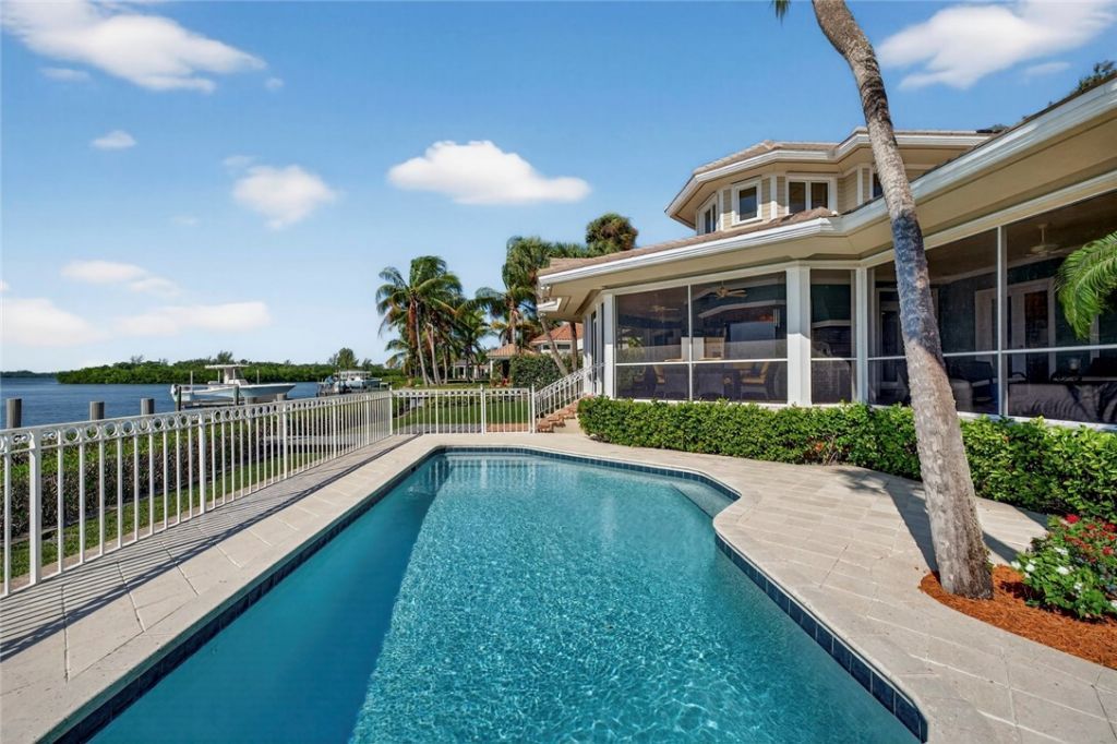1261 Indian Mound Trail, Vero Beach, FL 32963 Photo