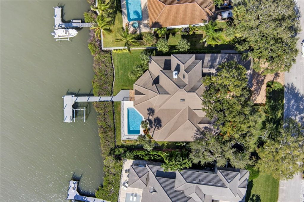 1261 Indian Mound Trail, Vero Beach, FL 32963 Photo